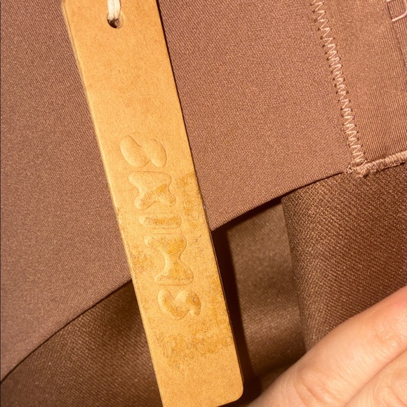 SKIMS Brown Bra - Picture 3 of 5
